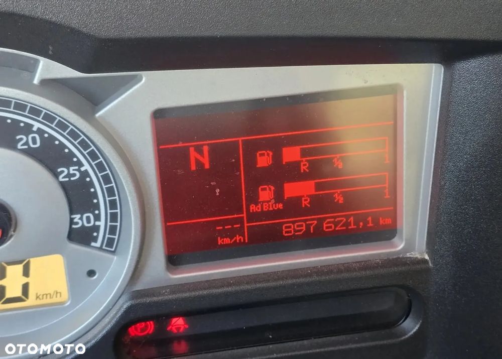 Renault MAGNUM 440 - 8