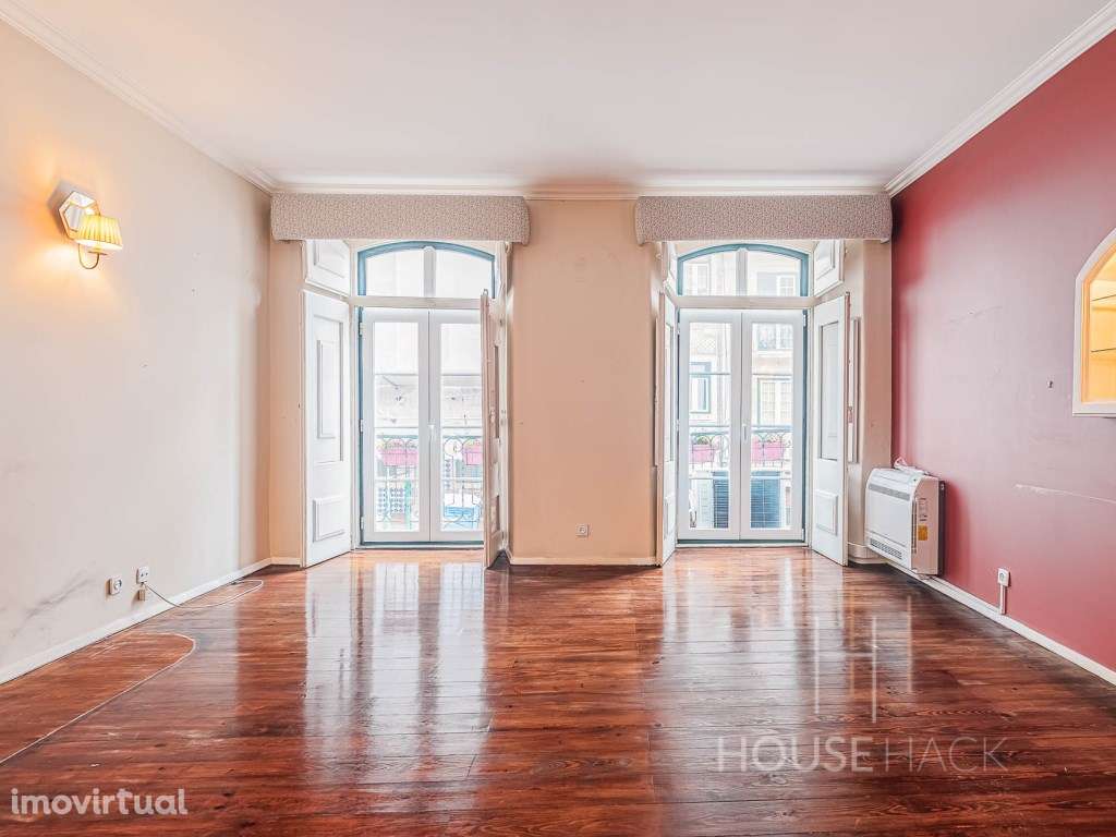 Apartamento T3 com logradouro na Rua de São Bento - Grande imagem: 2/33