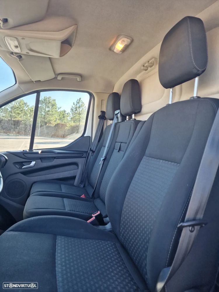 Ford e-Transit Custom - 25