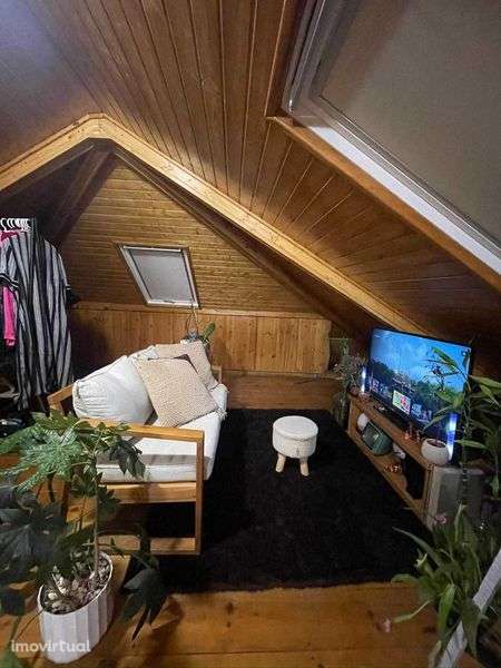 T 0  em aguas furtadas - Grande imagem: 3/10