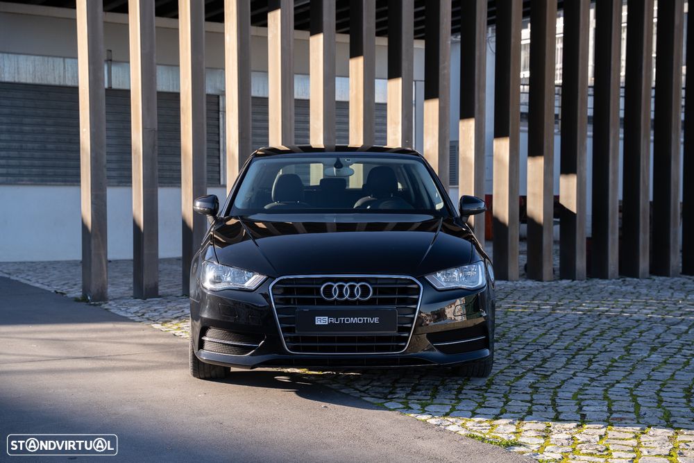 Audi A3 Sportback 1.6 TDI Attraction - 2