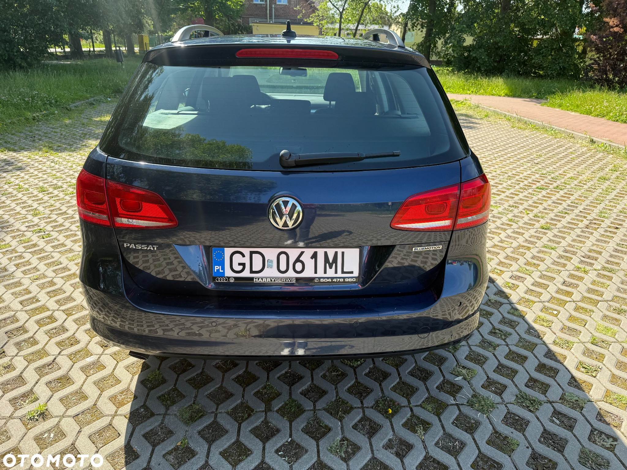 Volkswagen Passat 1.6 TDI Trendline - 3