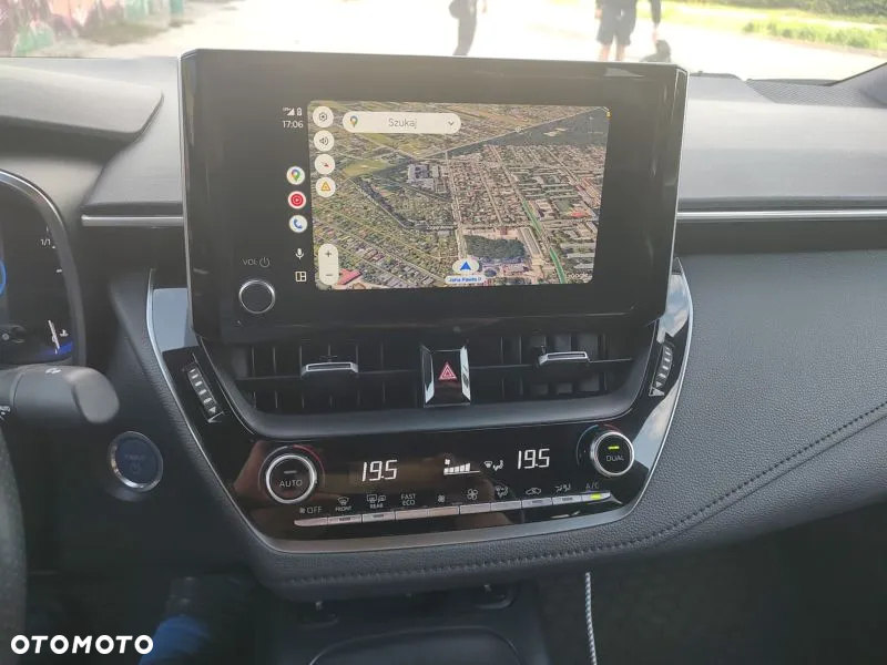 Toyota Corolla 1.8 Hybrid GPF GR Sport - 12