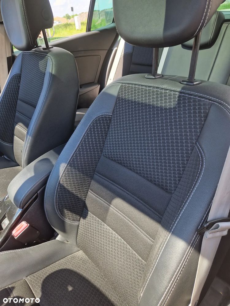 Renault Megane ENERGY TCe 130 BOSE EDITION - 18