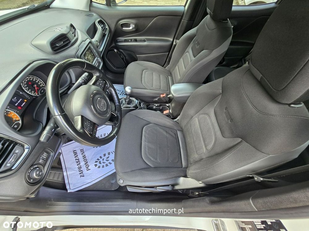 Jeep Renegade - 17