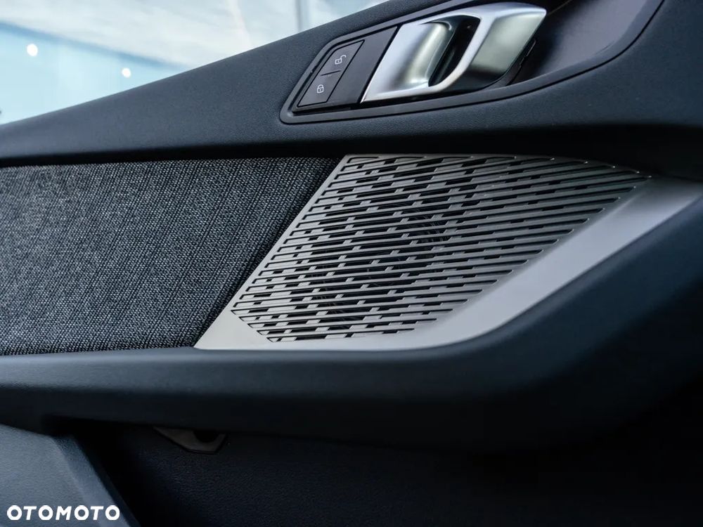 BMW Seria 1 118d - 10