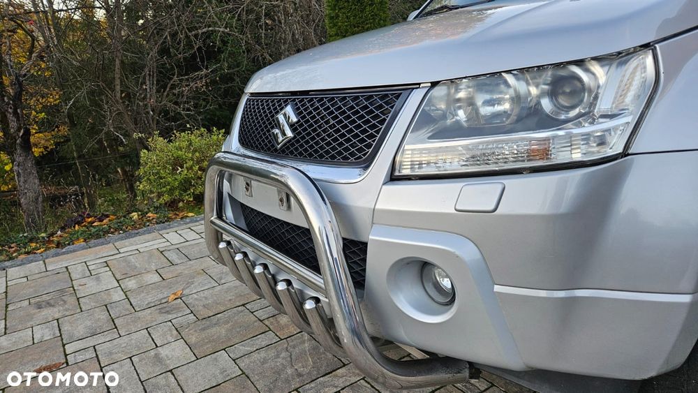 Suzuki Grand Vitara 2.0 De luxe - 7