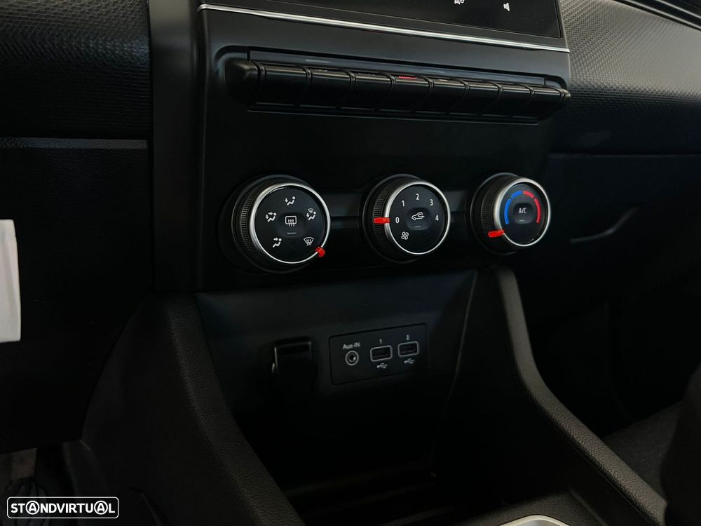 Renault Clio 1.0 TCe Zen Bi-Fuel - 8