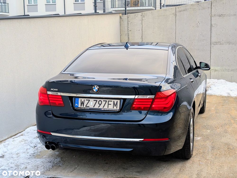 BMW Seria 7 730d - 23