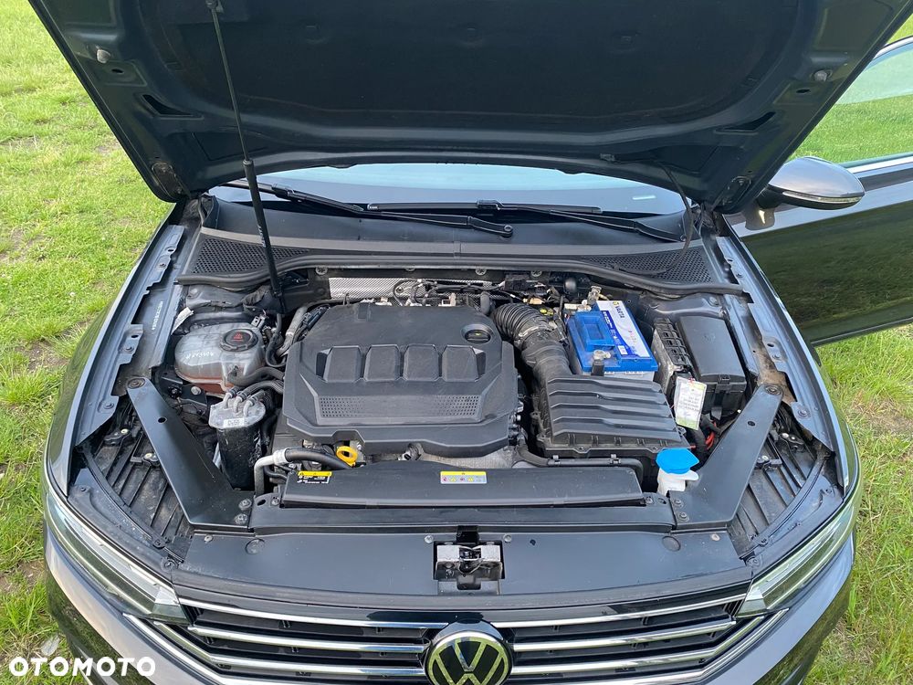 Volkswagen Passat - 8