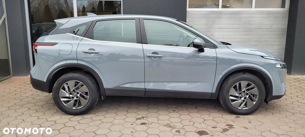 Nissan Qashqai 1.3 DIG-T MHEV Acenta Xtronic - 3
