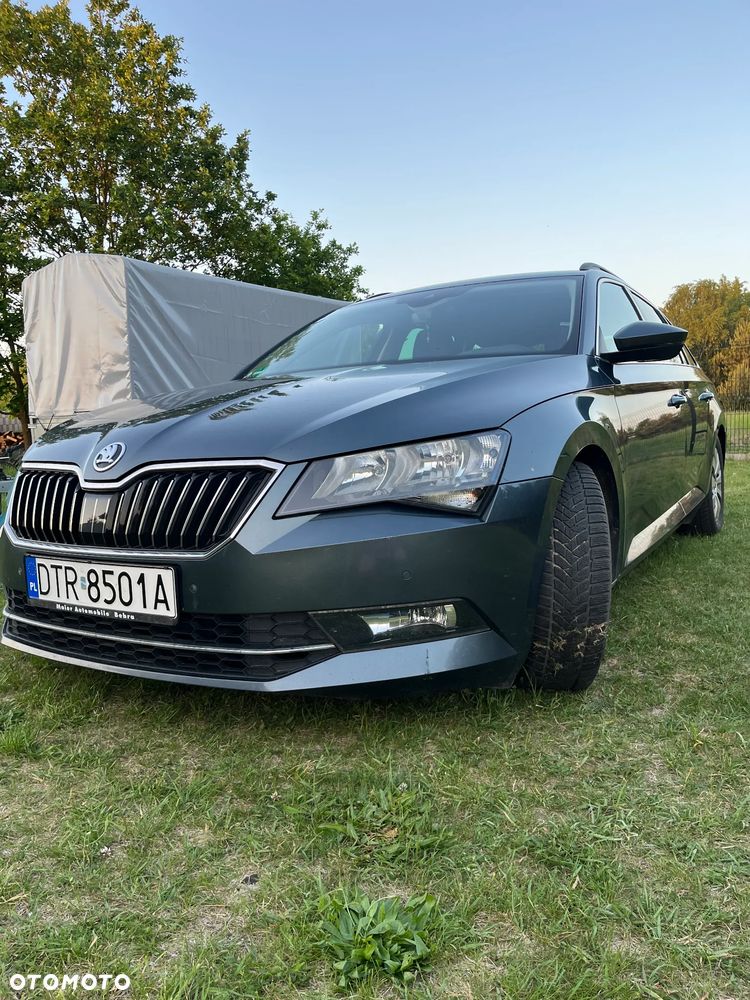 Skoda Superb 2.0 TDI Active DSG7 - 12