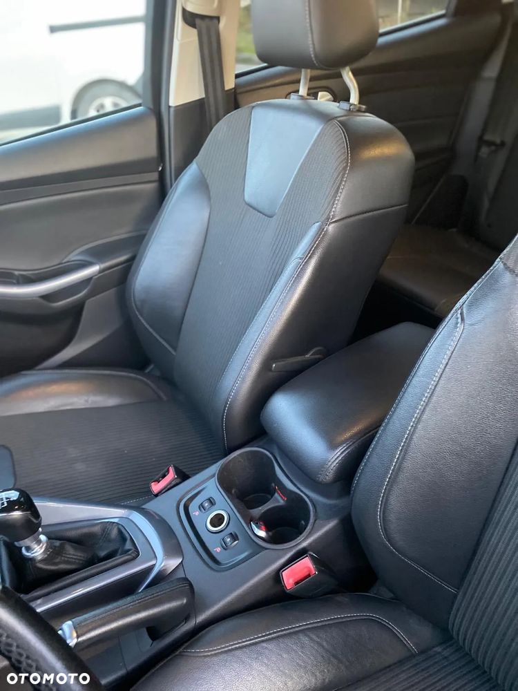 Ford Focus 1.6 EcoBoost Start-Stopp-System Titanium - 10