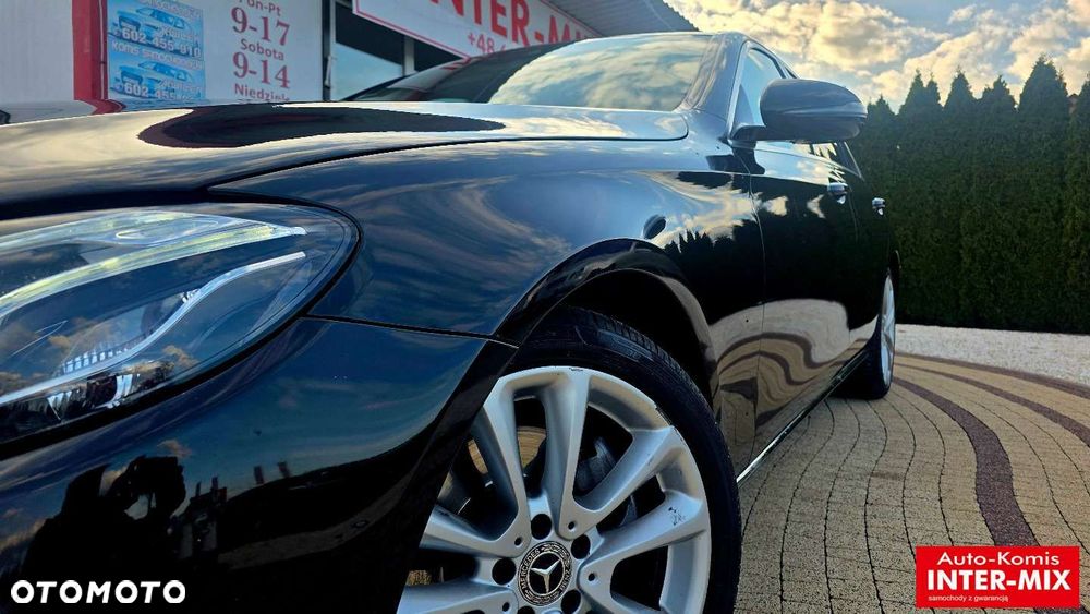Mercedes-Benz Klasa E 200 d 9G-TRONIC - 21