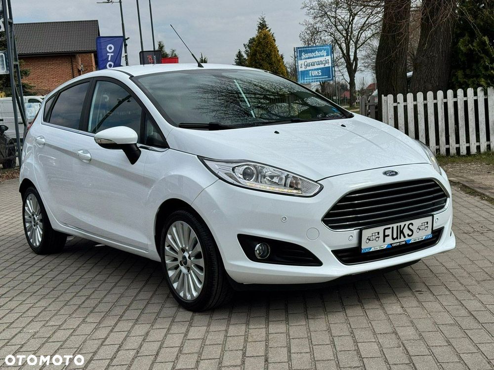 Ford Fiesta 1.0 EcoBoost STart-Stop Titanium - 17