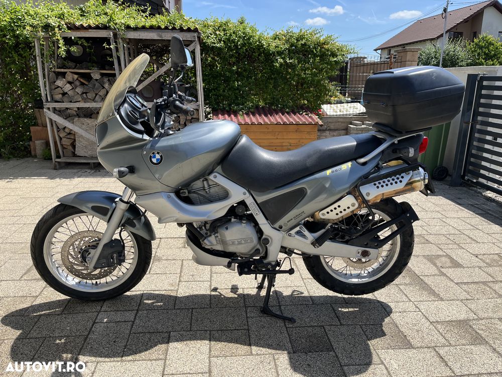BMW F 650 ST Strada - 1