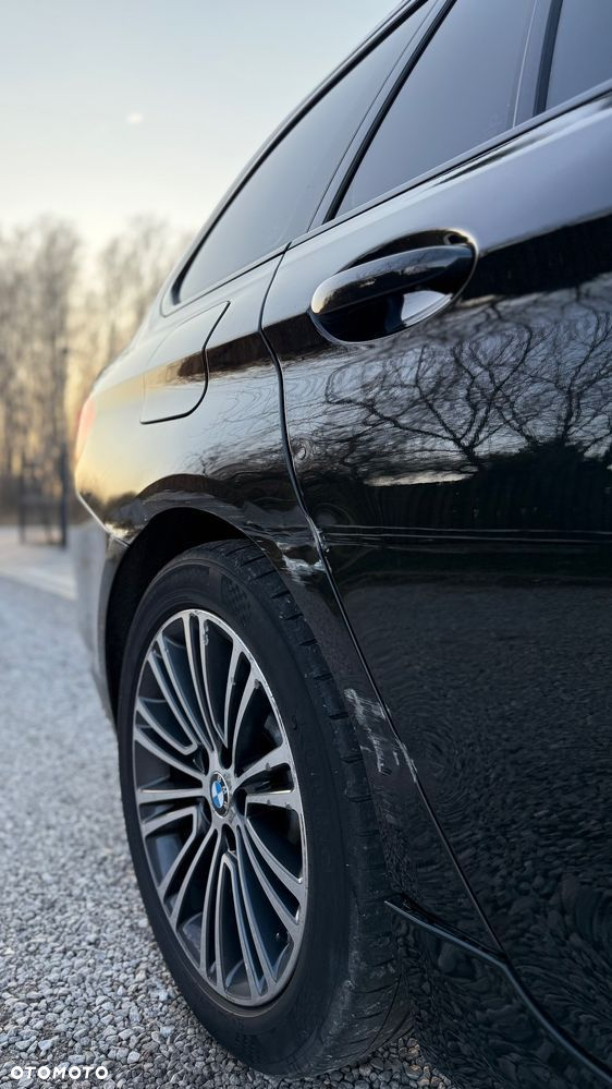 BMW Seria 5 518d - 7