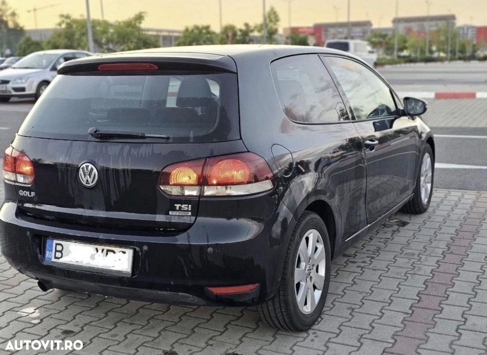 Volkswagen Golf 1.2 TSI DSG Comfortline - 3