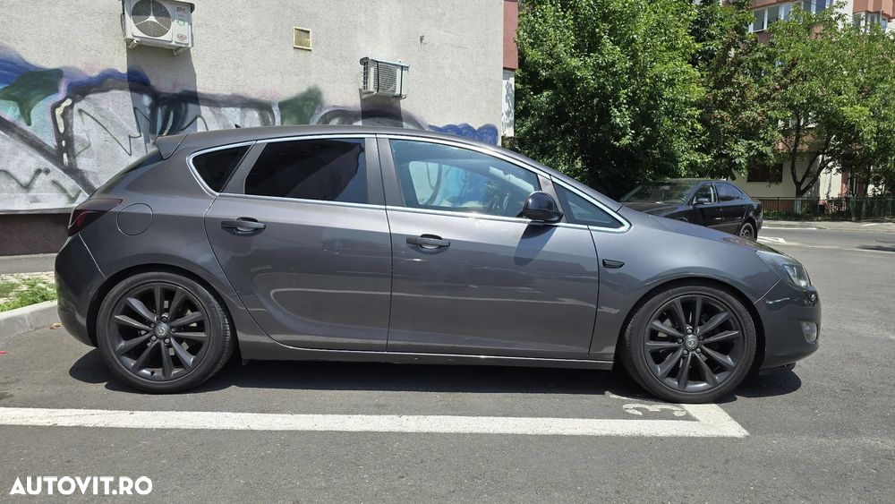 Opel Astra - 4