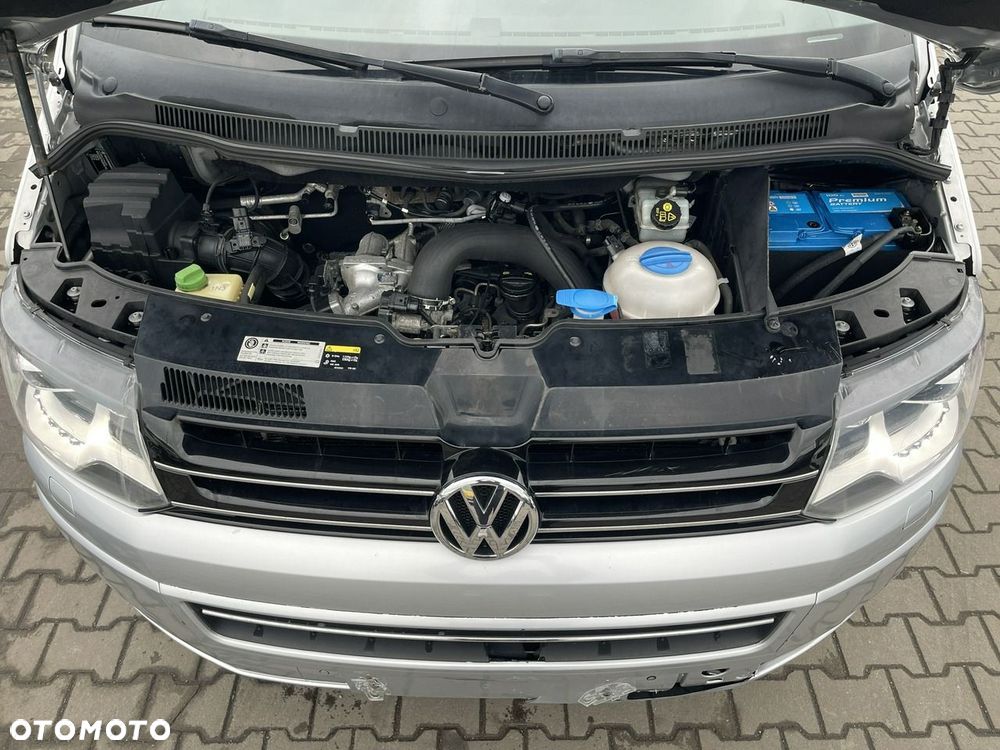 Volkswagen Multivan - 16