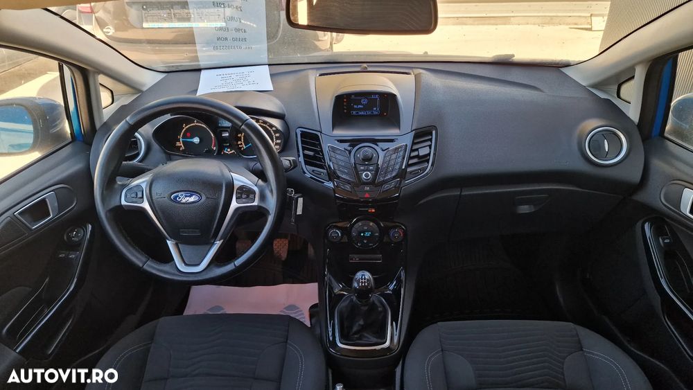 Ford Fiesta - 23