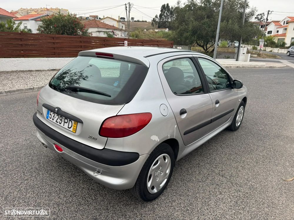 Peugeot 206 - 6