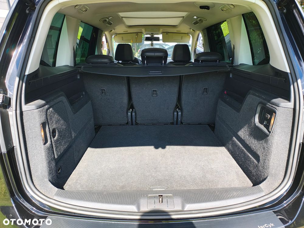 Volkswagen Sharan - 28