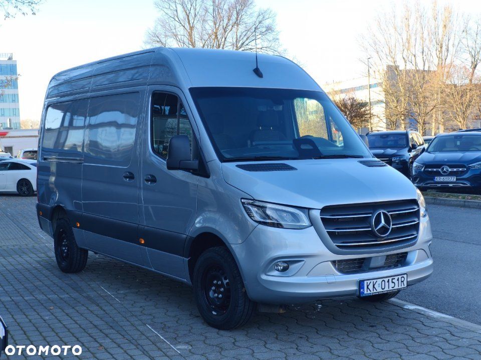 Mercedes-Benz Sprinter - 3