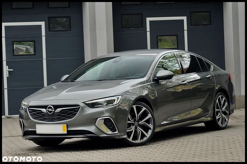 Opel Insignia 2.0 BiTurbo 4x4 GSI - 8