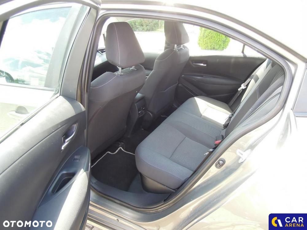 Toyota Corolla - 18