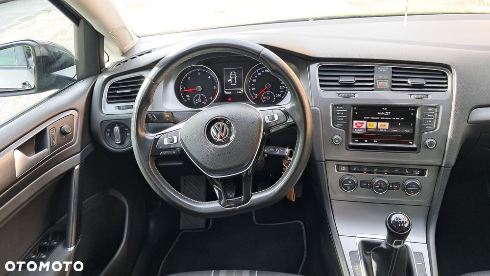 Volkswagen Golf - 7