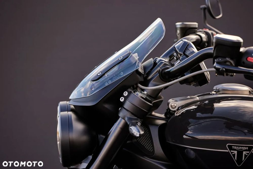 Triumph Rocket - 22