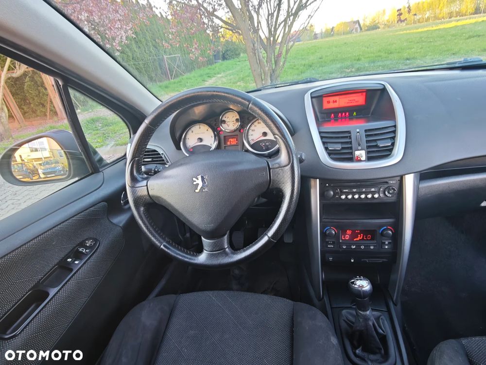 Peugeot 207 - 20