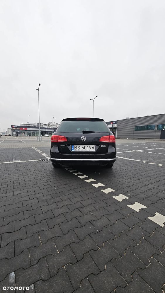 Volkswagen Passat 2.0 TDI 4Mot Highline DSG - 6