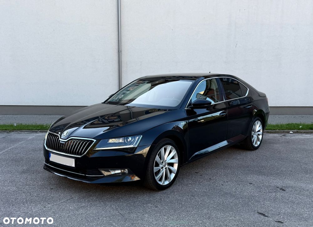 Skoda Superb 2.0 TDI L&K DSG - 35