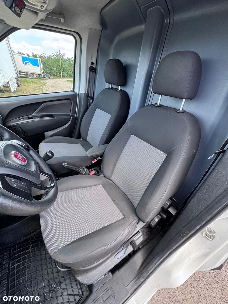 Fiat Doblo / Chłodnia / Zarejestrowany (318) - 12