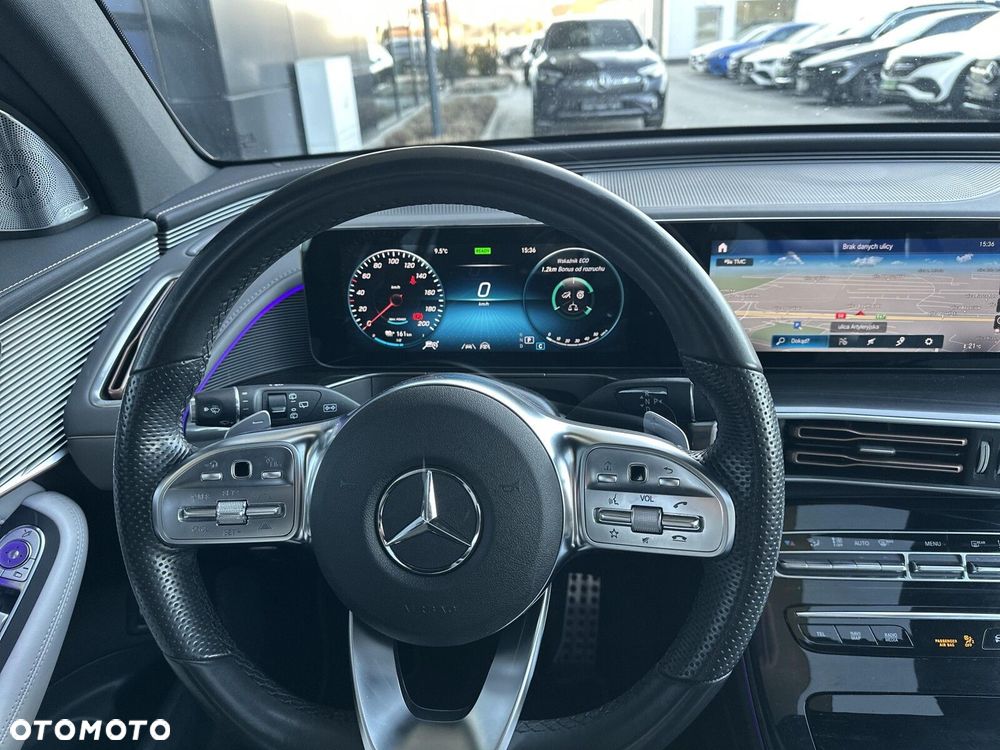 Mercedes-Benz EQC - 10