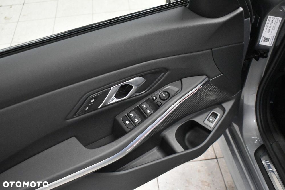 BMW Seria 3 - 8