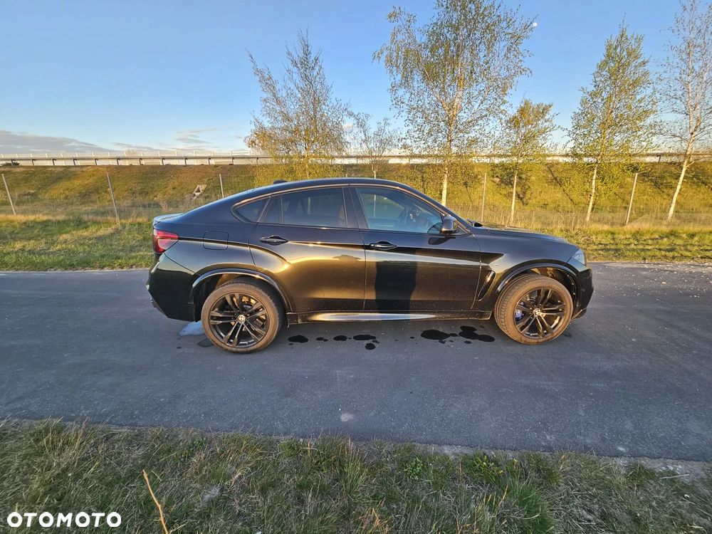 BMW X6 - 13