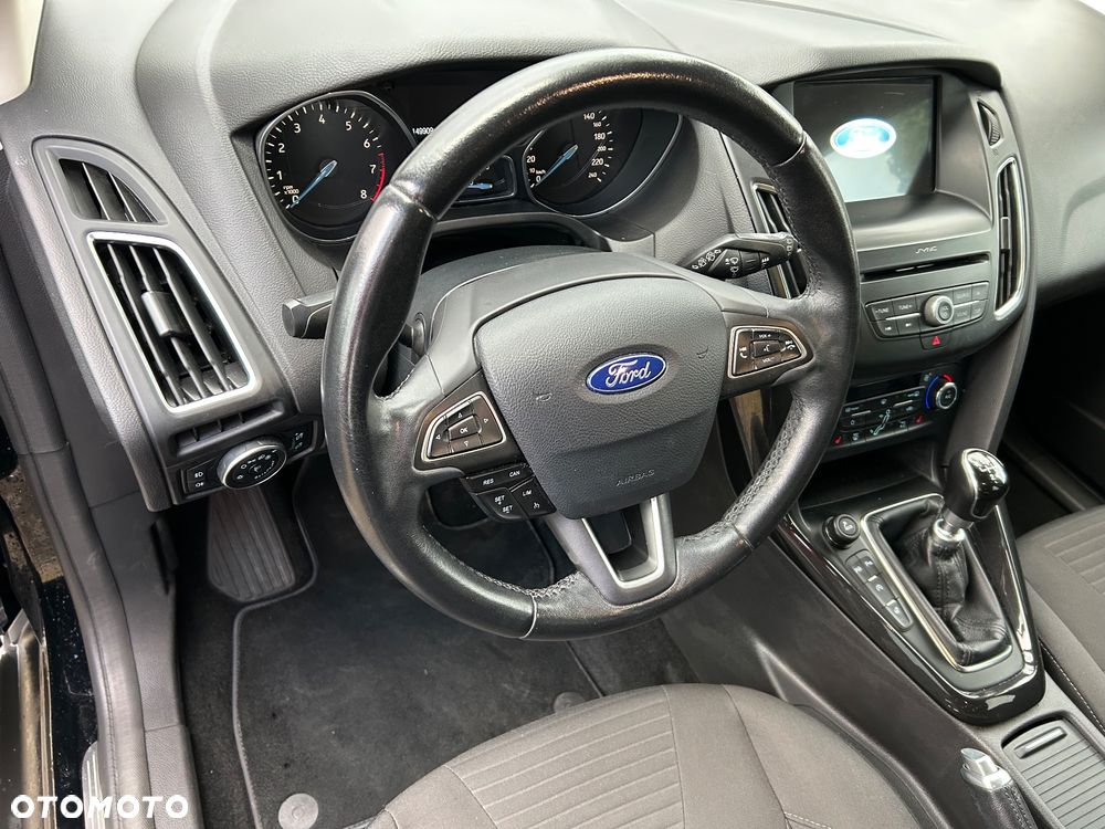 Ford Focus 1.0 EcoBoost Start-Stopp-System TITANIUM STYLE - 12