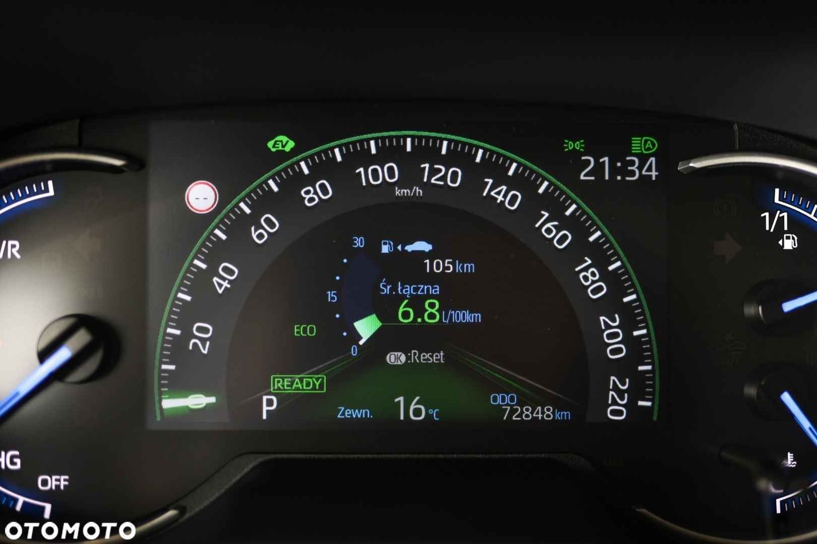 Toyota RAV4 - 7