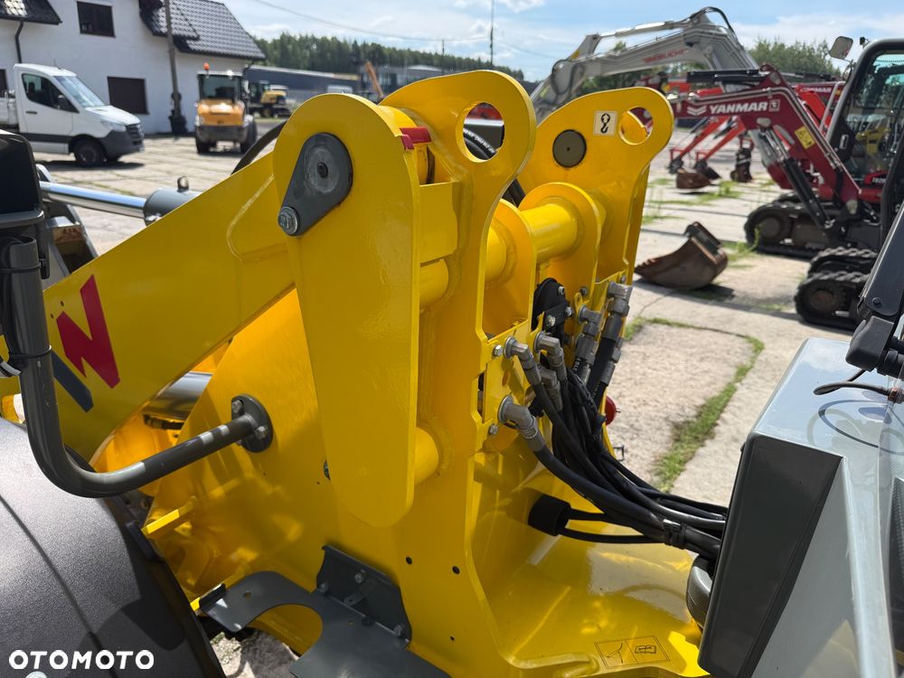 Wacker Neuson Ładowarka WL52 - 21
