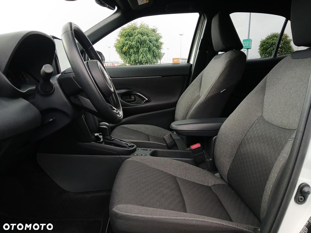 Toyota Yaris Cross Hybrid 1.5 Style - 18