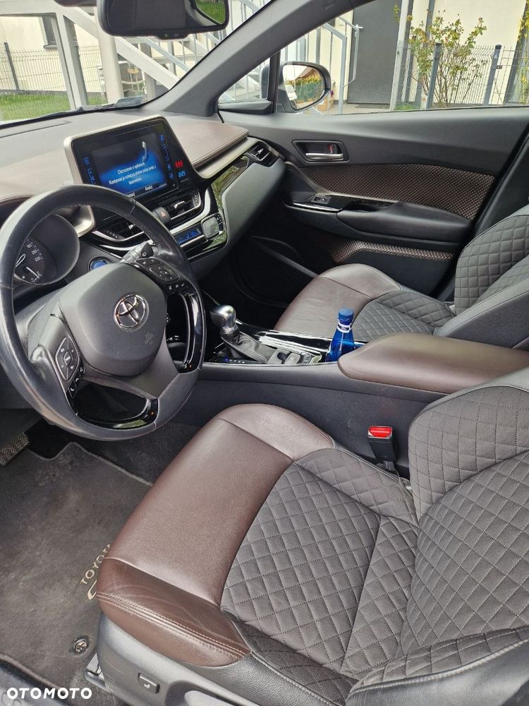 Toyota C-HR 1.8 Hybrid Prestige - 4