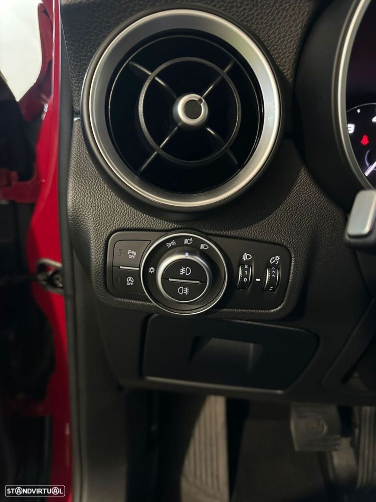 Alfa Romeo Stelvio 2.2 D AT8 - 25