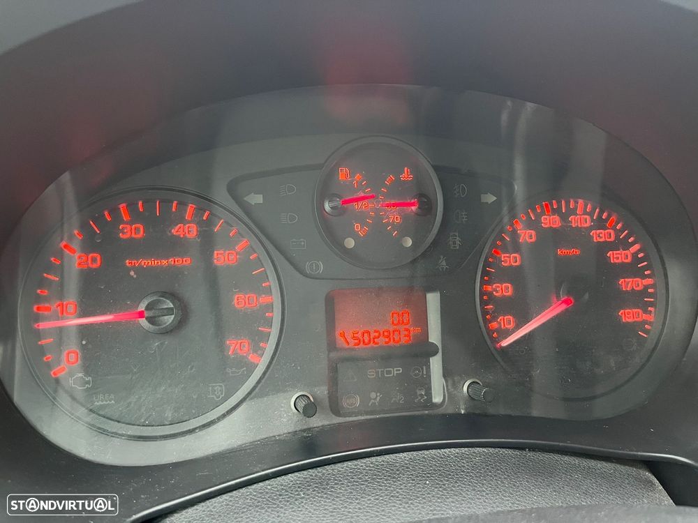 Peugeot Partner 1.6 HDI  3 LUGARES AC - 24