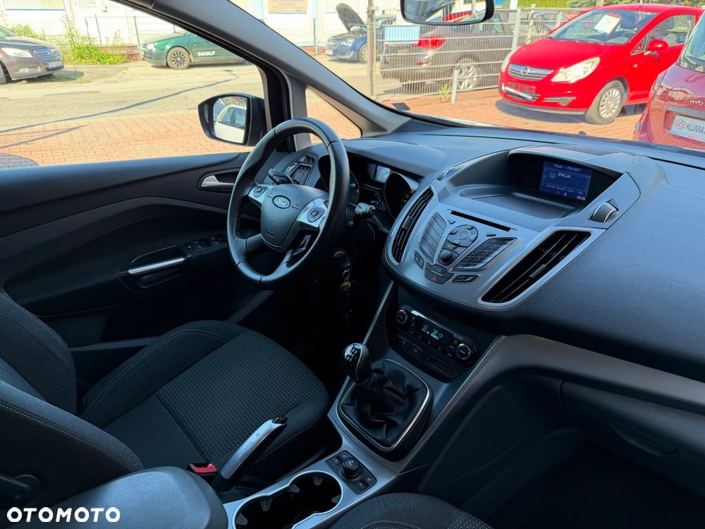 Ford C-MAX 1.6 Ti-VCT Champions Edition - 35