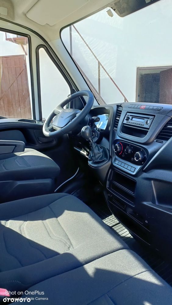 Iveco 35C15 - 10