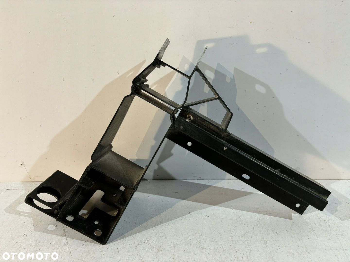 BMW F25 F26 Wspornik / okular Lewy - 16793 - 2
