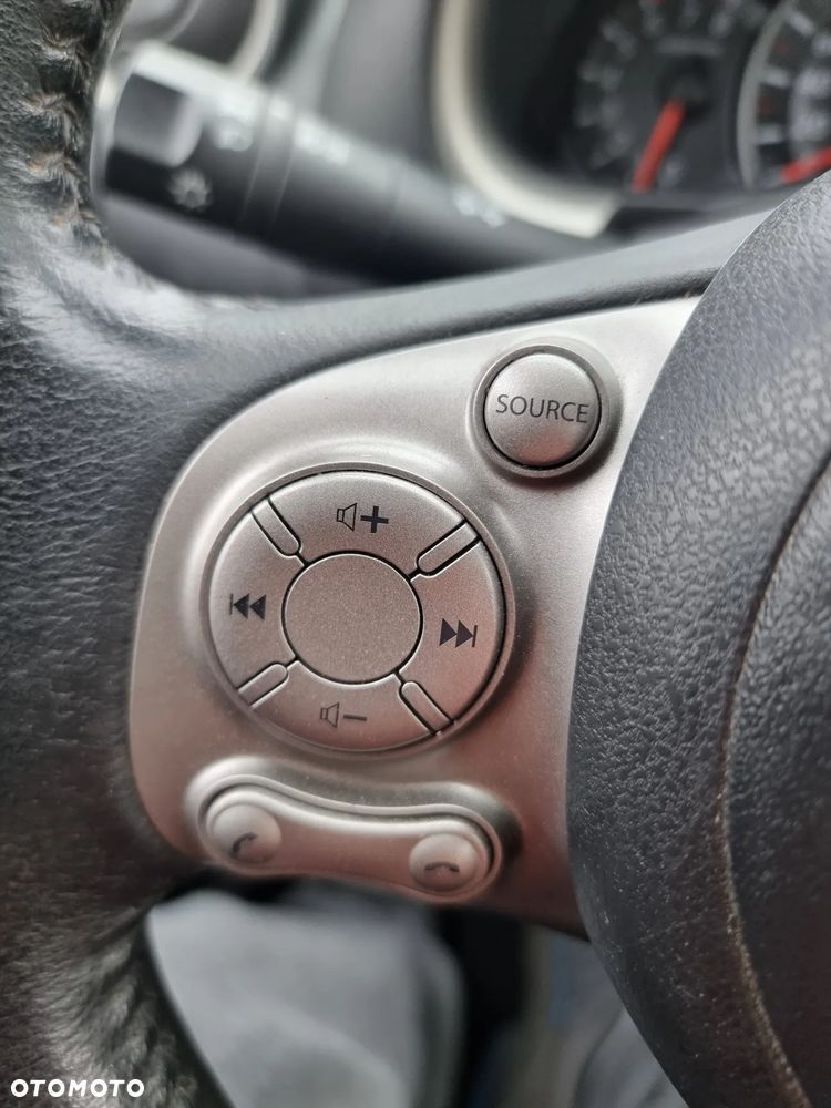 Nissan Micra - 8